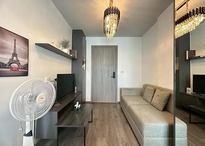 Apartment Monte Rama 9 Near Jodfair Market Bangkok