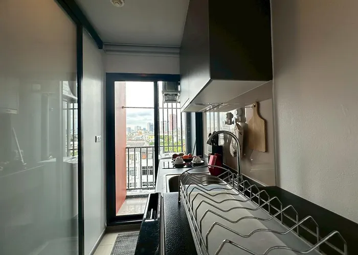 Monte Rama 9 Near Jodfair Market Apartment Bangkok